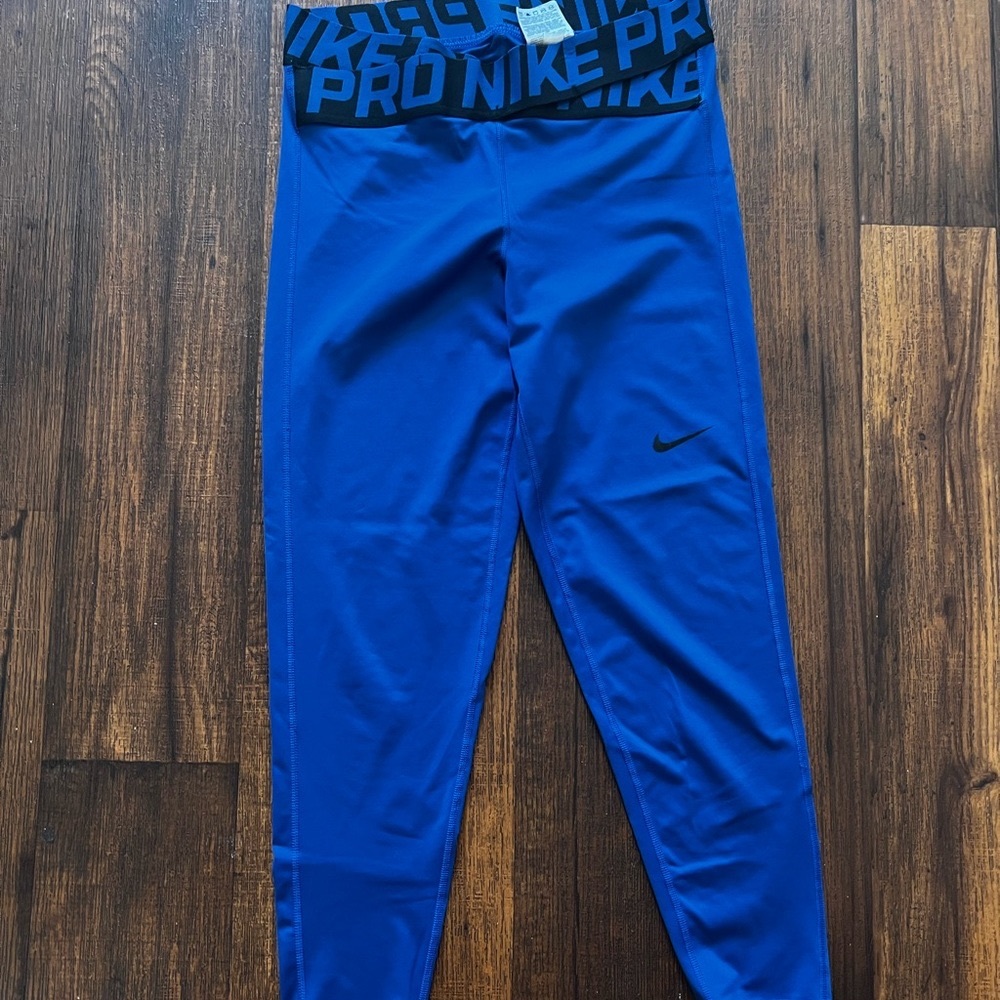 Nike pro intertwist leggings!